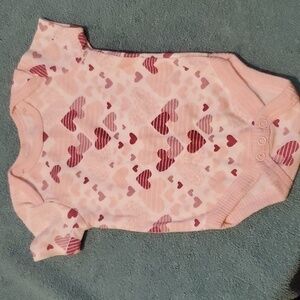 🐻     Chick Pea Onesie size 0-3 months